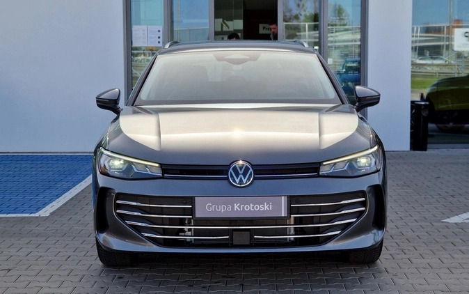 Volkswagen Passat cena 193900 przebieg: 1, rok produkcji 2024 z Warszawa małe 191